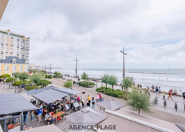 Face Avec Balcon Et Cuisine Equipee - Fr-1-197-581 アパート *